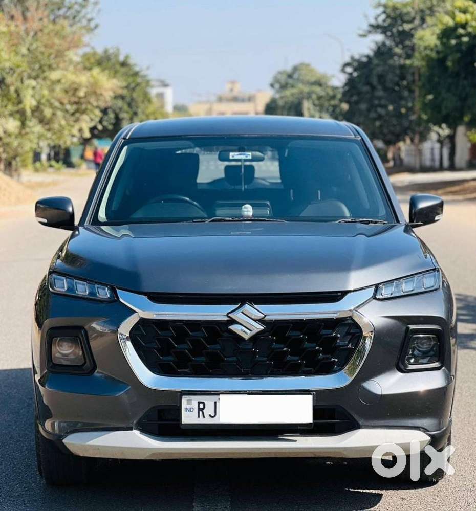 Maruti Suzuki Grand Vitara 1.5 Delta Smart Hybrid At, 2023, Petrol