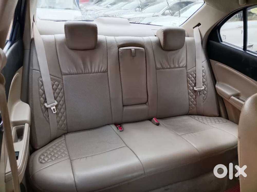 Maruti Suzuki Dzire Vxi Ags, 2021, Petrol