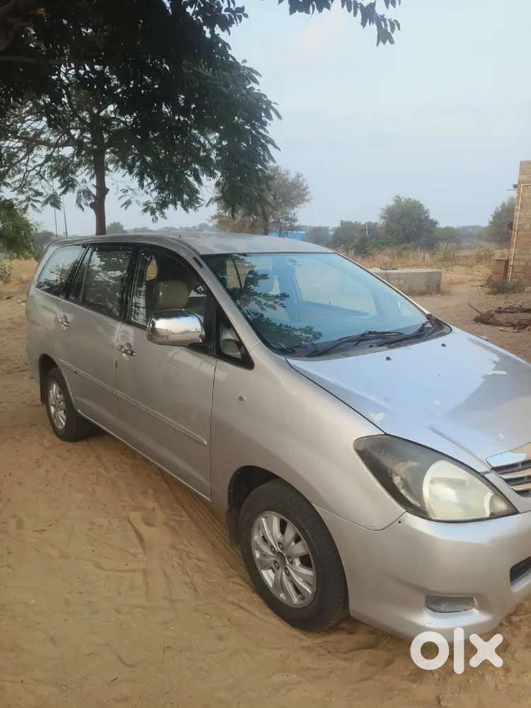 Toyota Innova Diesel 2012