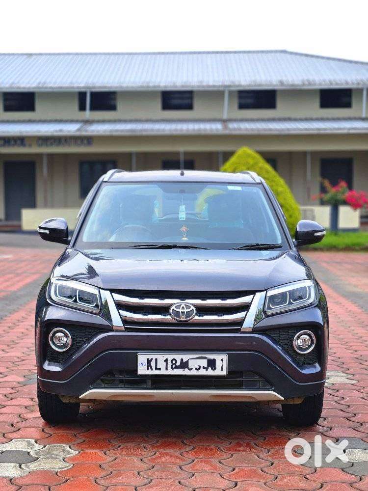 Toyota Urban Cruiser 1.5 High Grade Mt, 2022, Petrol