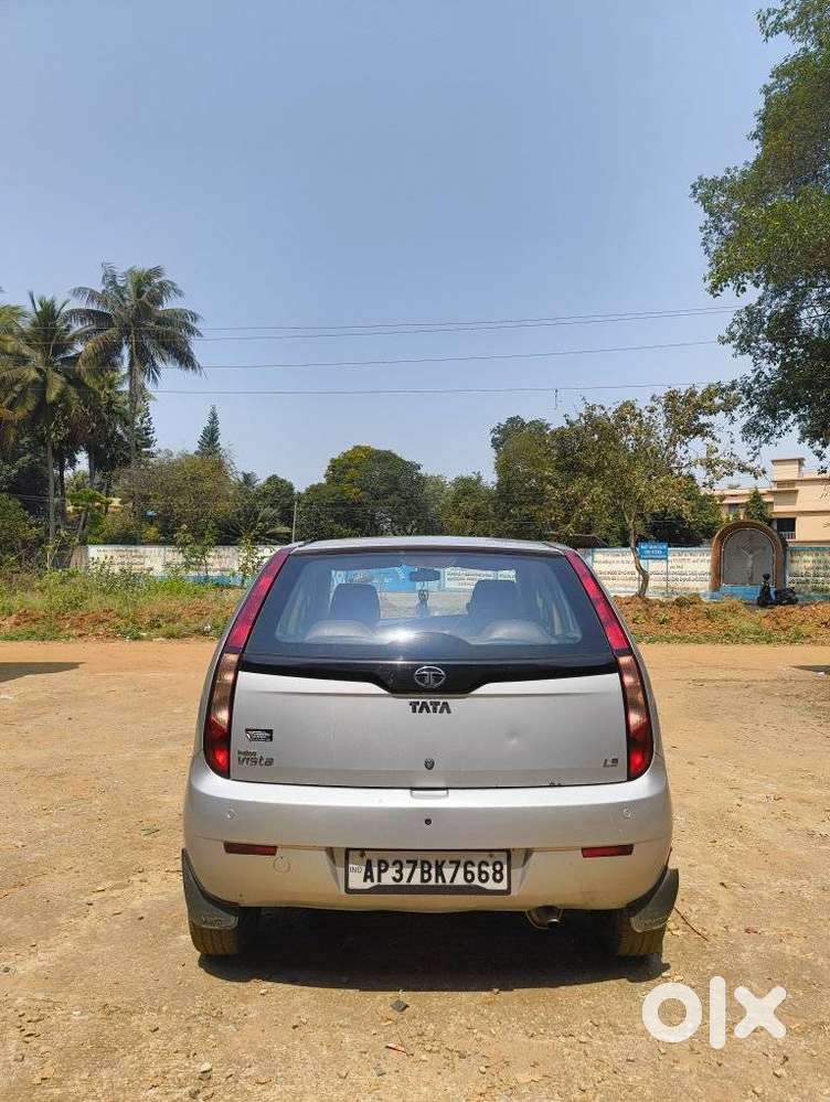 Tata Indica Vista 2008-2013 Aura Plus 1.3 Quadrajet, 2012, Diesel