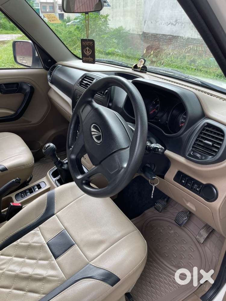Mahindra Tuv 300 Diesel 2016