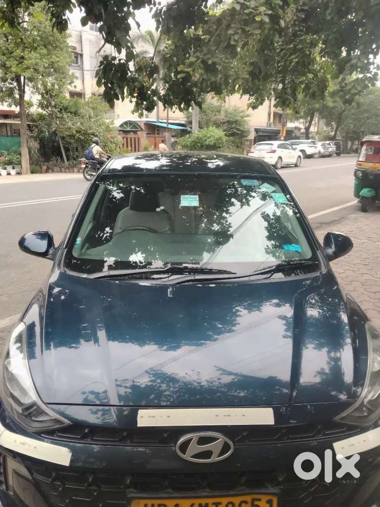 Yellow Plate Hyundai Aura 2023 Cng & Hybrids 200000 Km Driven
