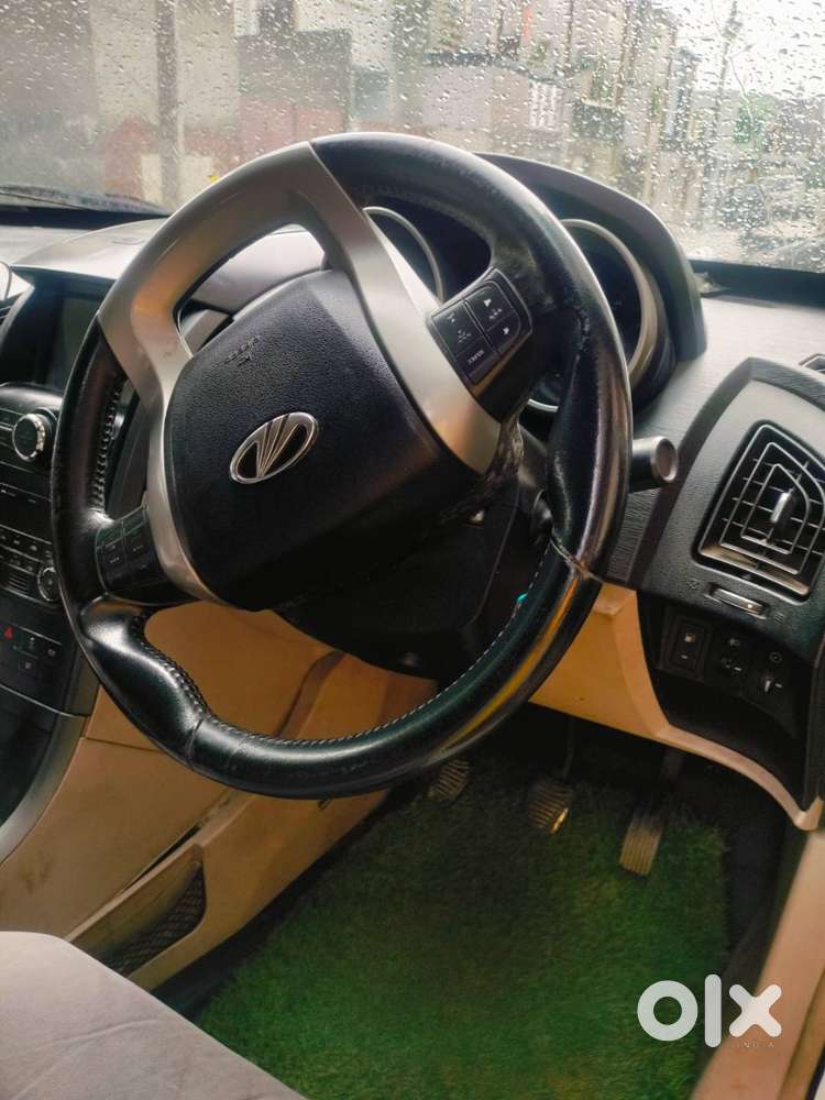 Mahindra Xuv500 2015 Diesel Well Maintained