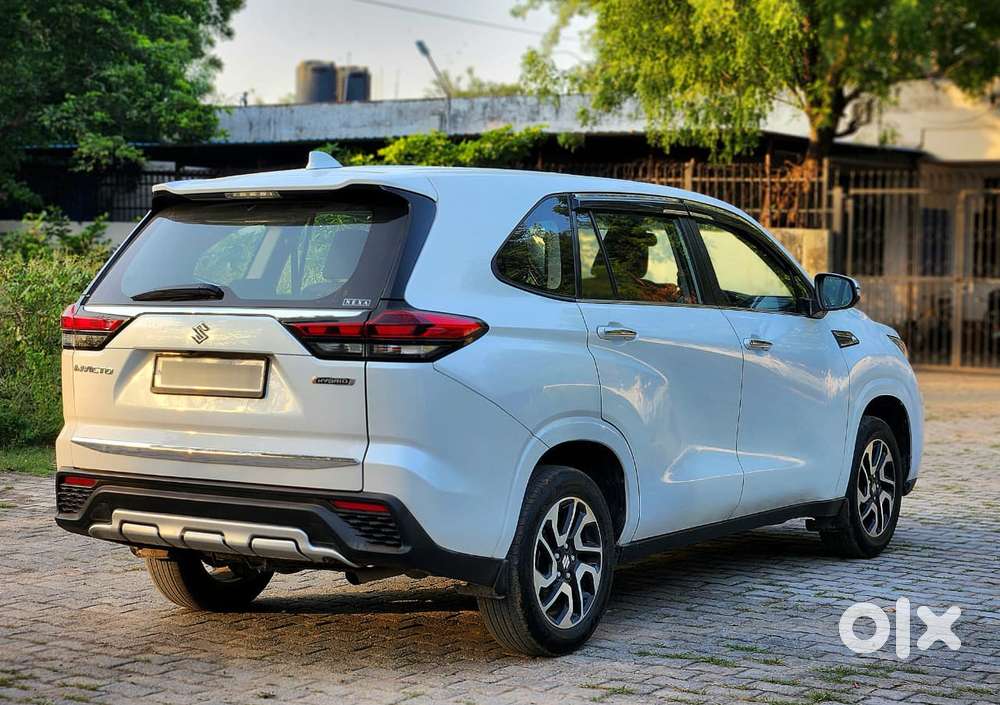 Maruti Suzuki Invicto Zeta Plus 7str, 2024, Petrol