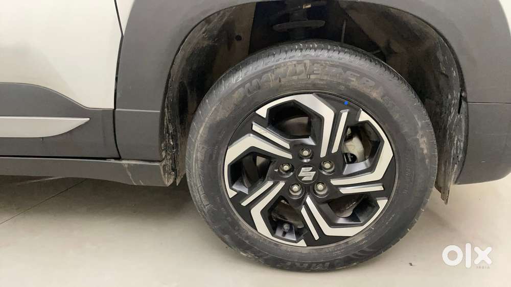 Maruti Suzuki Vitara Brezza 1.5 Zxi, 2023, Petrol