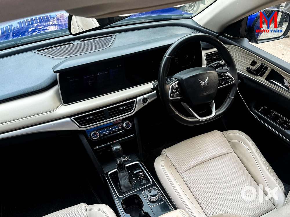 Mahindra Xuv700 2.2 Ax 7 Diesel At Luxury Pack Str, 2023, Diesel