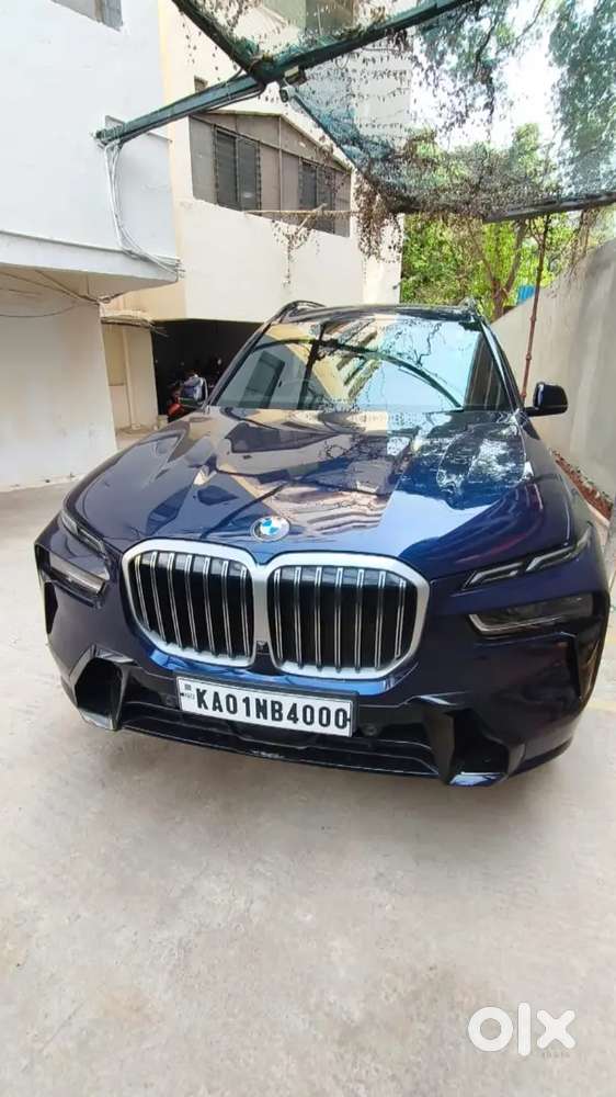 Bmw X7 2023 Petrol 29478 Km Driven
