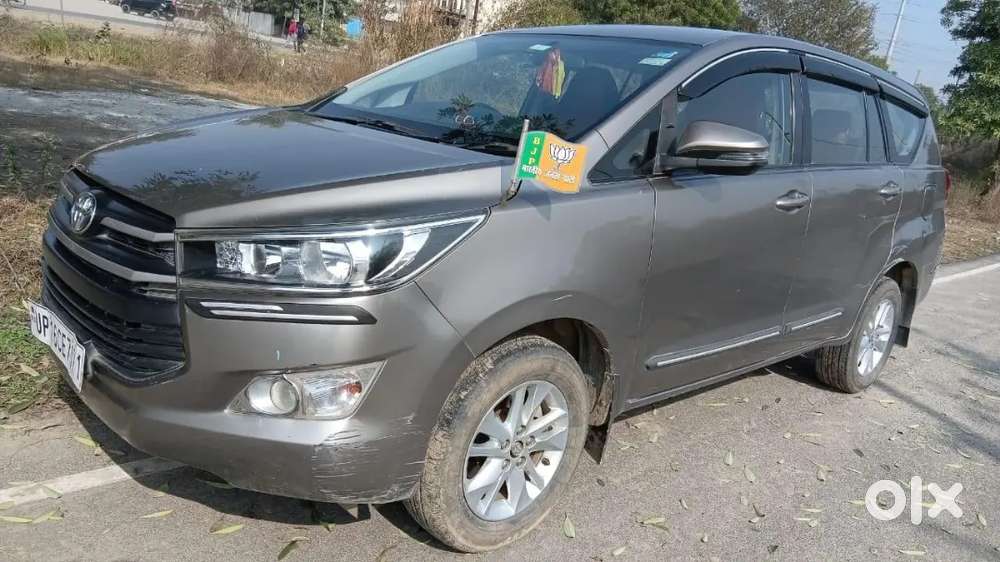 Toyota Innova Crysta 2019