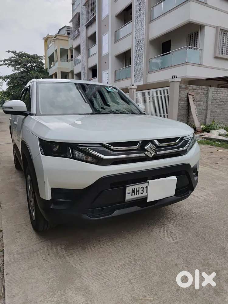 Maruti Suzuki Brezza 1.5 Lxi 2025
