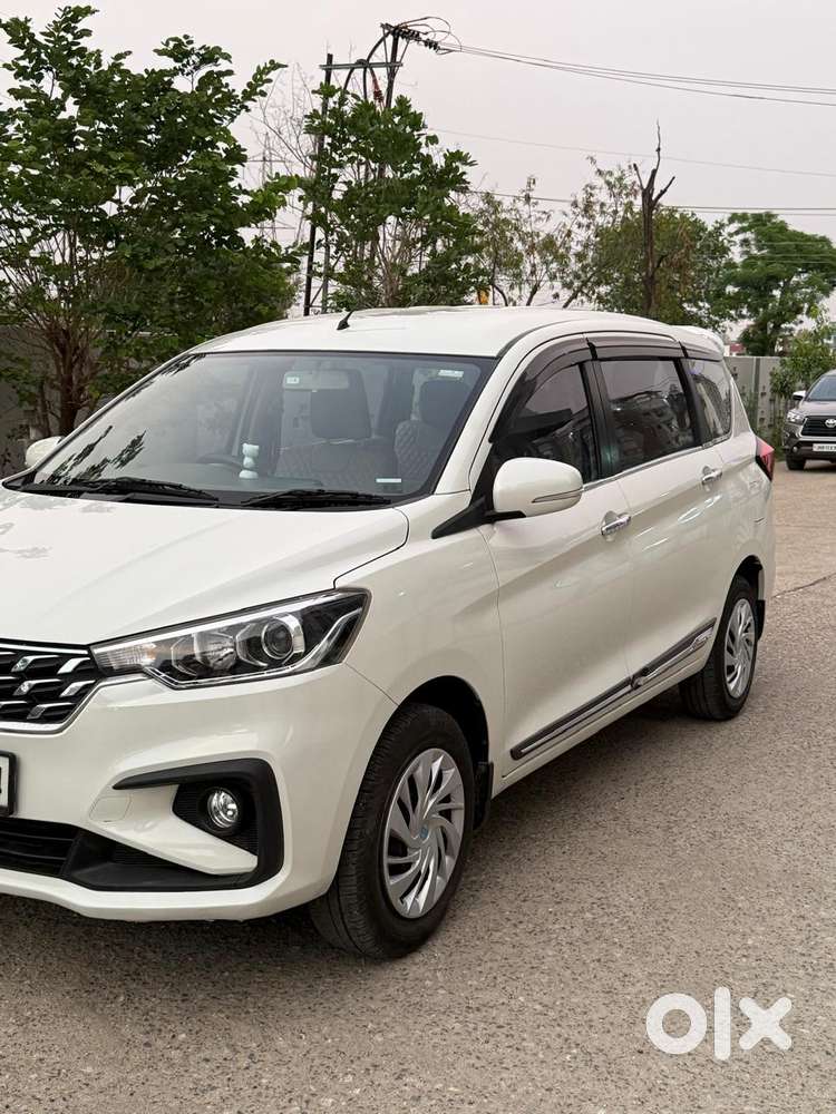 Maruti Suzuki Ertiga 1.5 Vxi, 2024, Petrol