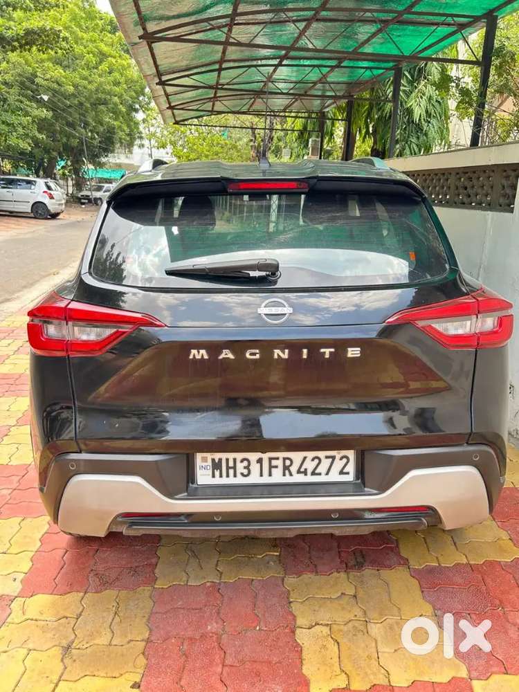 Nissan Magnite Xv Premium 2021 Petrol Manual - 1st Owner