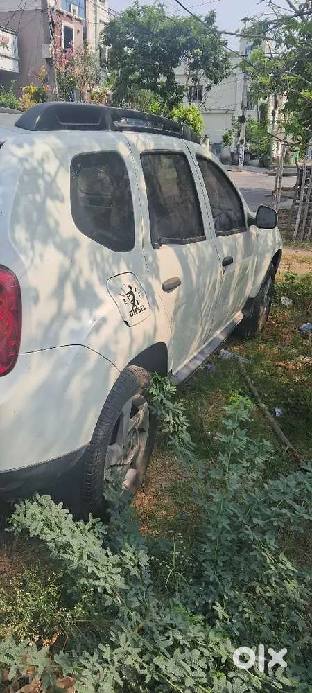 Renault Duster 2013 Diesel 270000 Km Driven