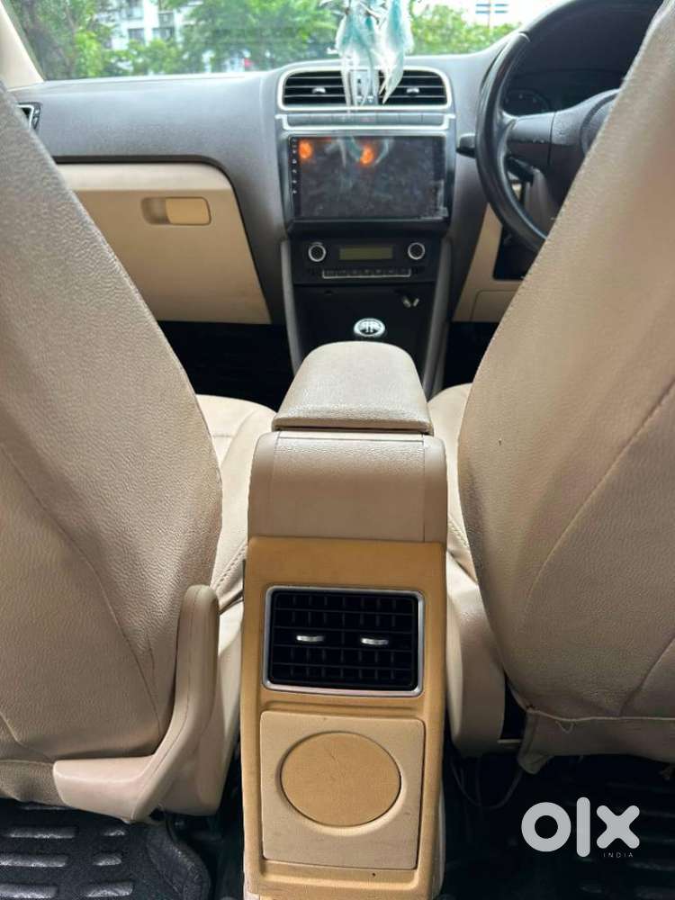 Volkswagen Vento Petrol Highline, 2011, Petrol