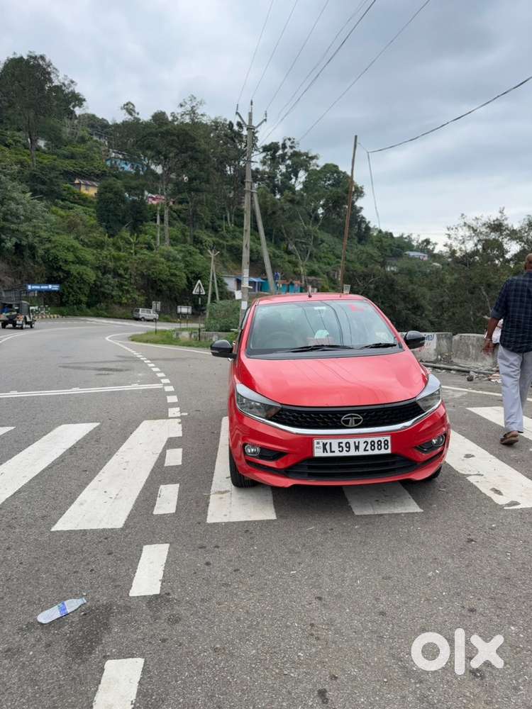 Tata Tiago Petrol 2020