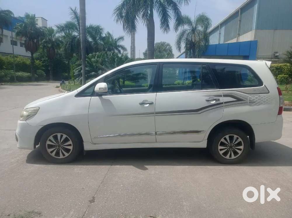 2015 Innova 2.5 Z