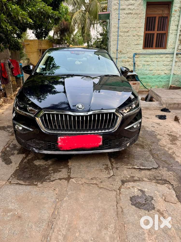 Skoda Slavia Petrol 2024