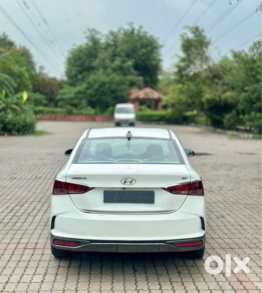 Hyundai Verna Sx (o) 2020 Sunroof Top Model Push Button Start