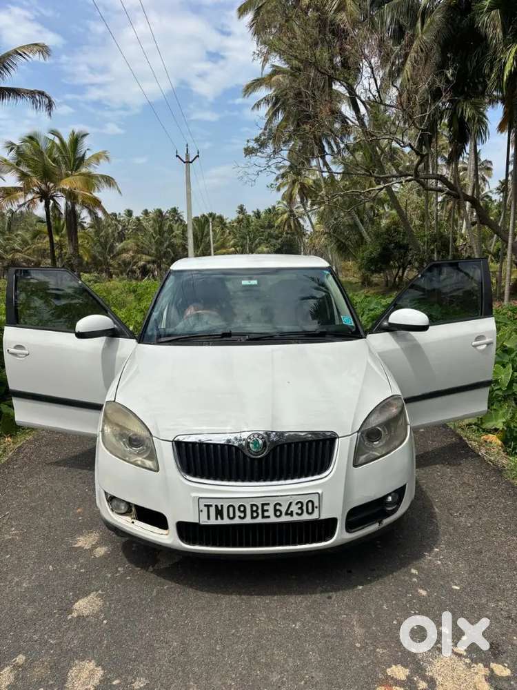 Skoda Fabia 2010 Diesel 115000 Km Driven