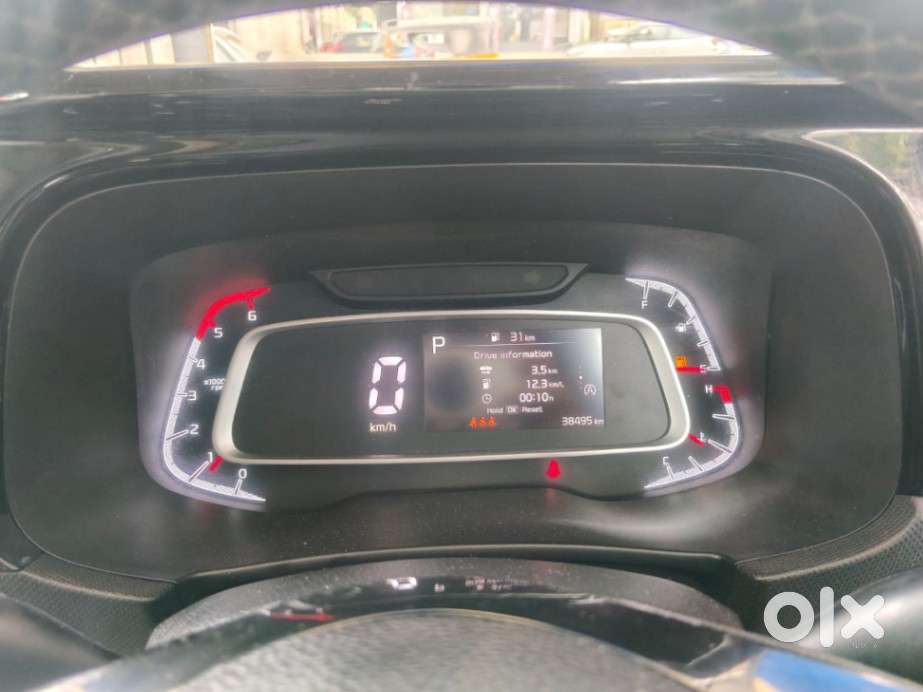 Kia Sonet 1.5 Htx Diesel At, 2023, Petrol