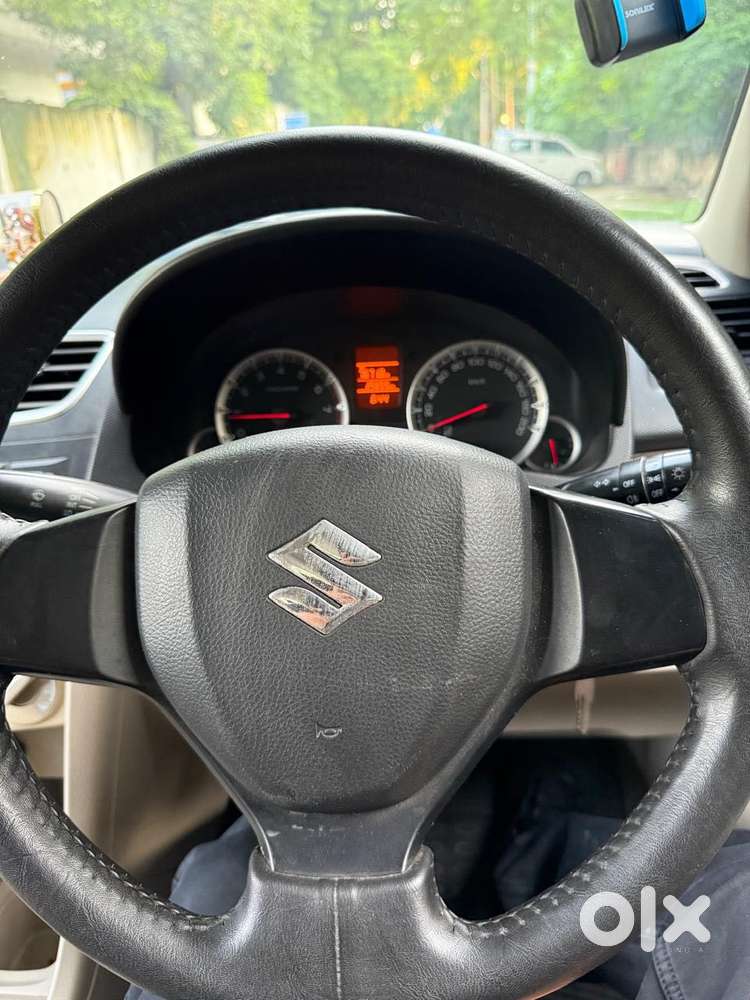 Maruti Suzuki Swift Dzire Vxi Optional, 2012, Petrol