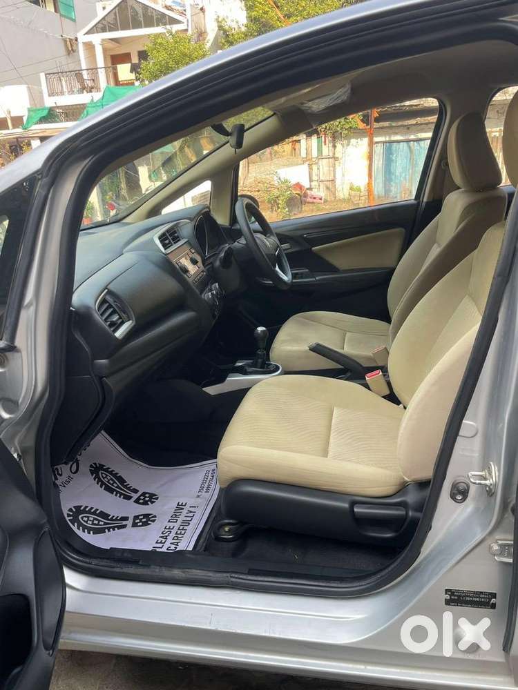 Honda Jazz 2016 Petrol 63500 Km Driven