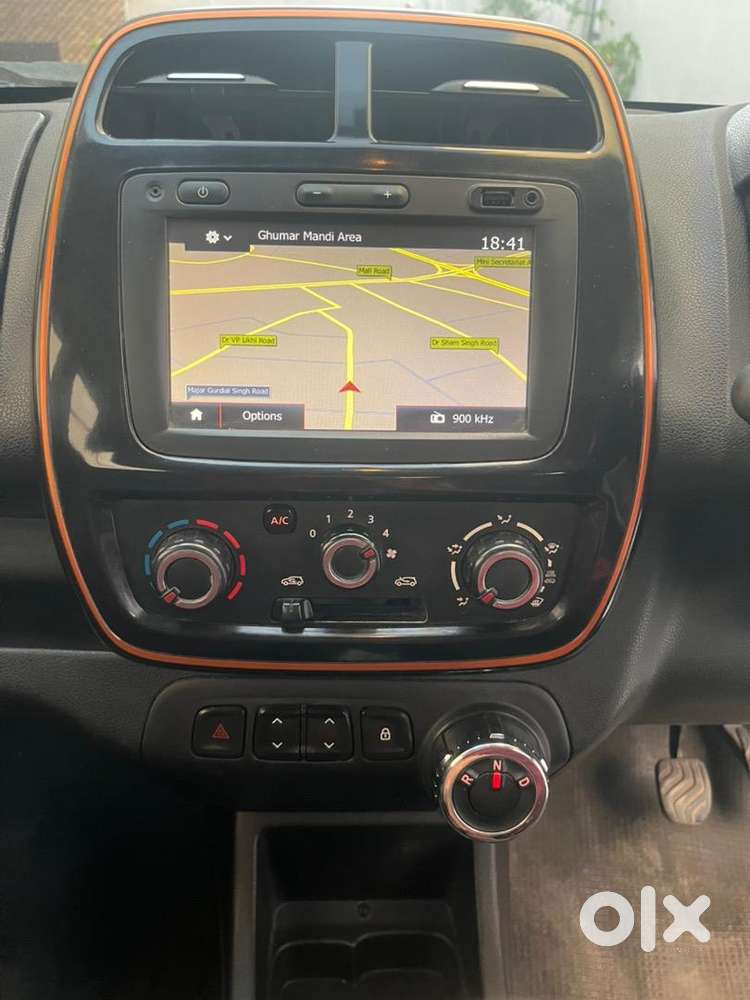 Renault Car 2017 Petrol Automatic Lady Driven