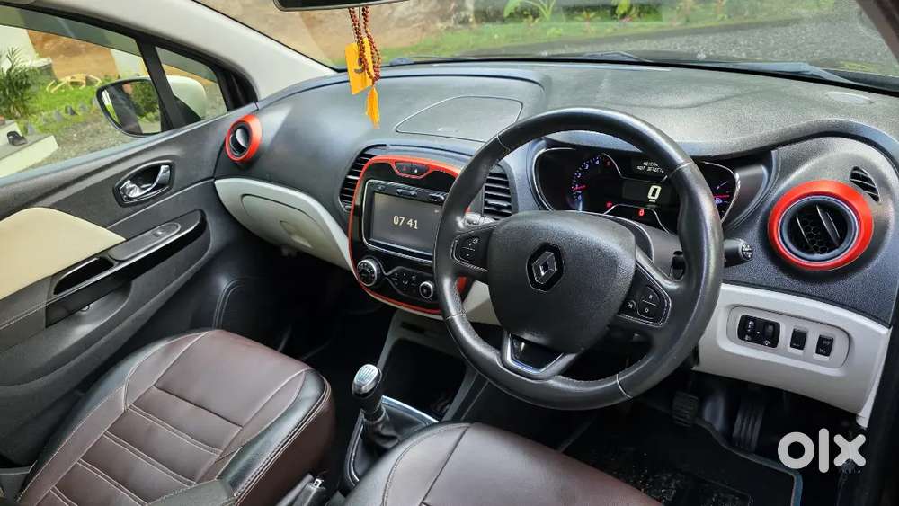 2018 Renault Captur Rxt | Top Variant