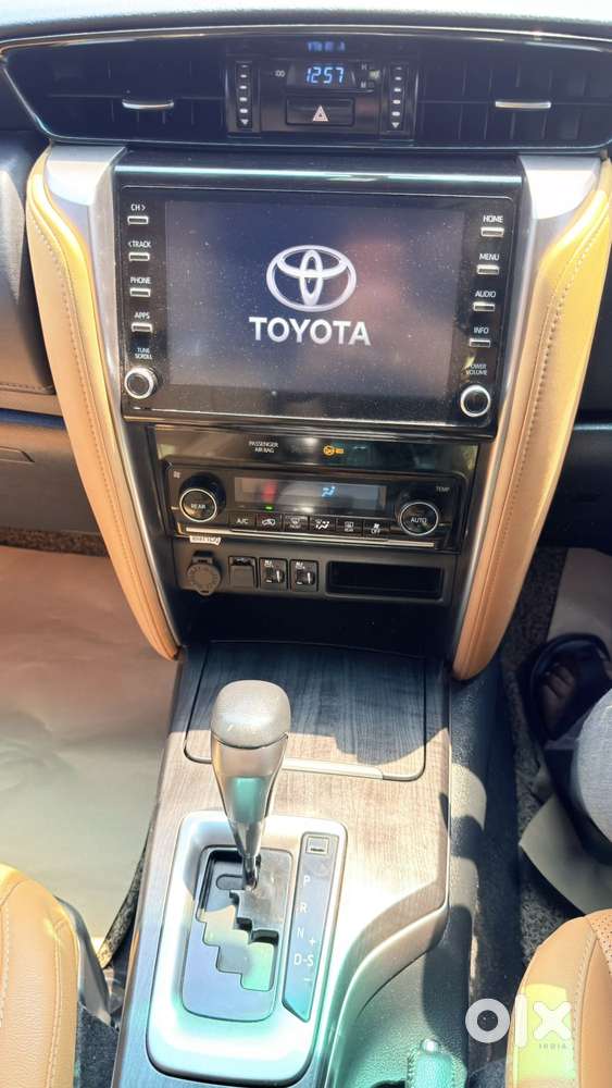 Toyota Fortuner 4x2 At 2.8 Diesel, 2021, Diesel