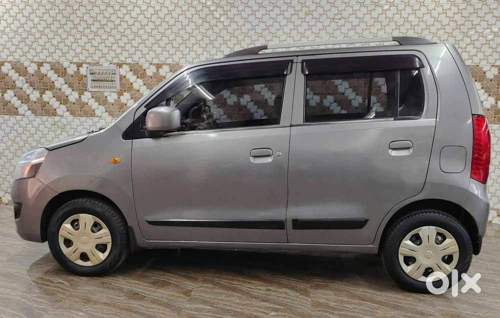 Maruti Suzuki Wagon R Vxi Amt Opt, 2018, Petrol