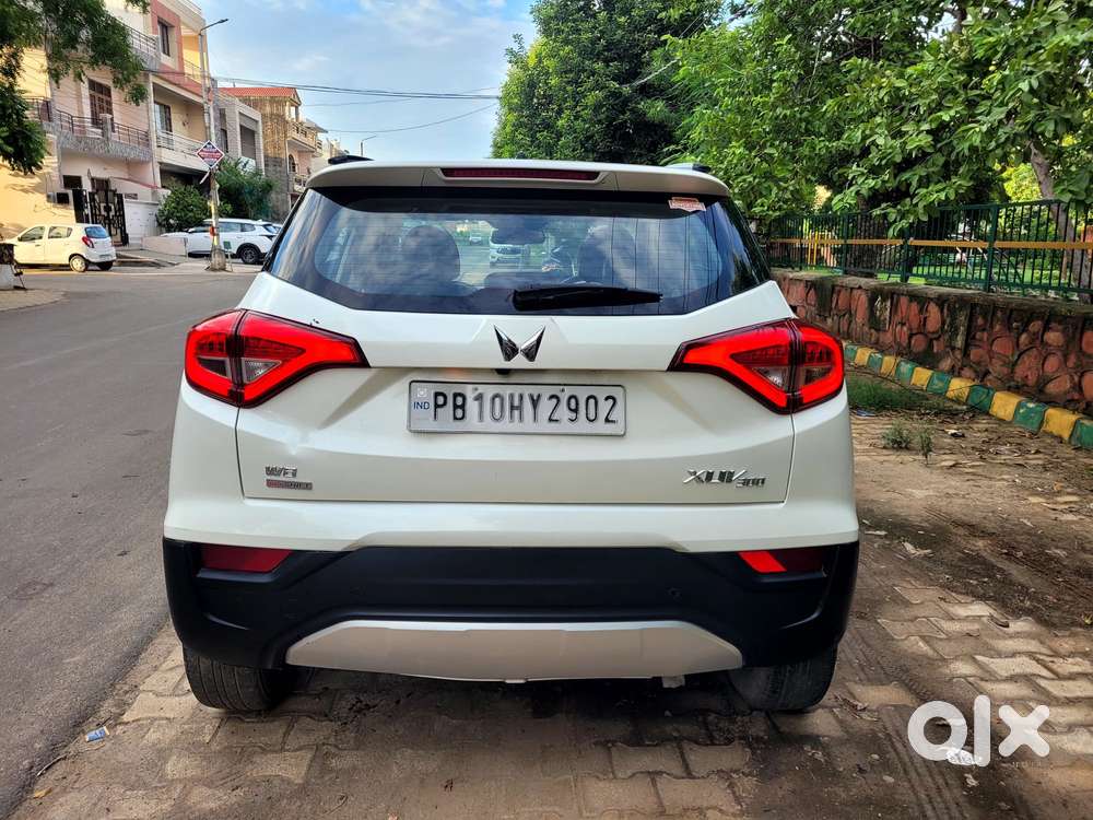 Mahindra Xuv300 W8 Amt Diesel, 2022, Diesel