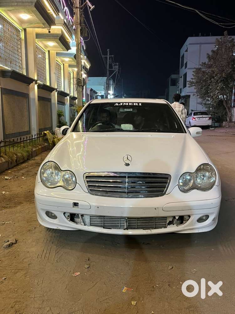 Mercedes-benz C-class 2006 Petrol Well Maintained