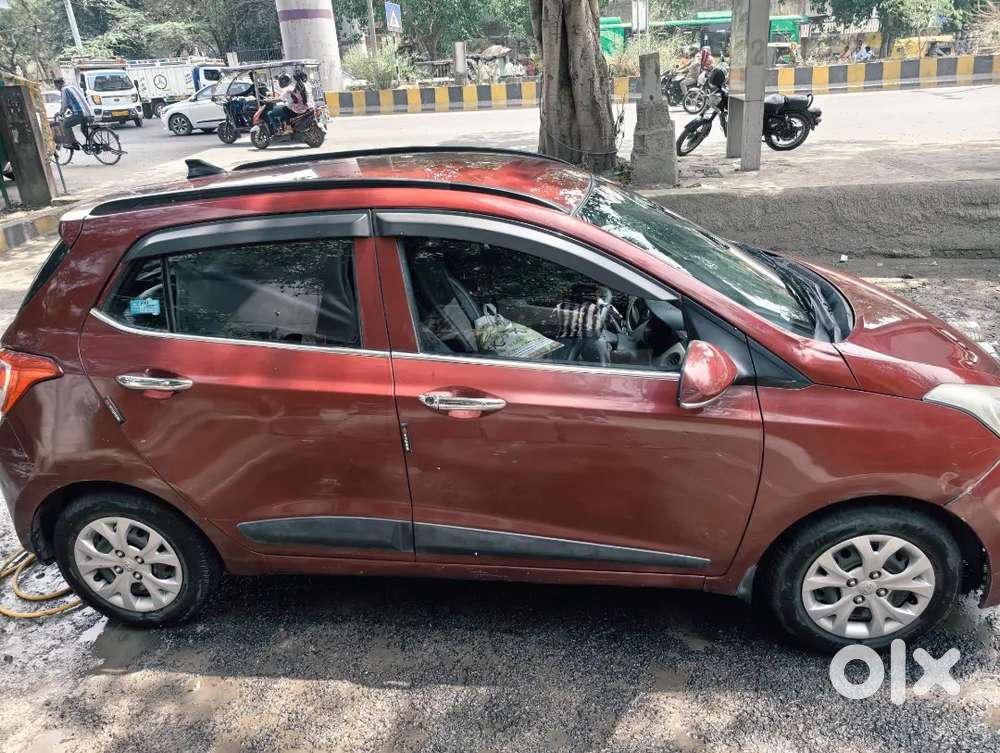 Hyundai Grand I10 Sportz 2015