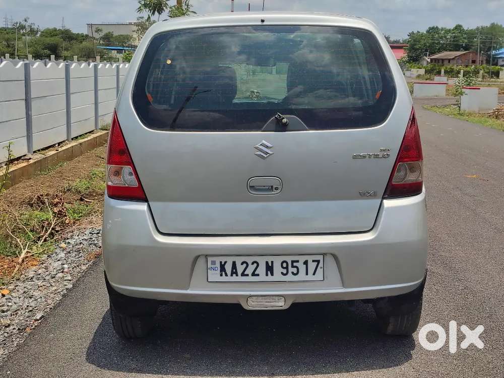 Maruti Suzuki Zen Estilo 2010