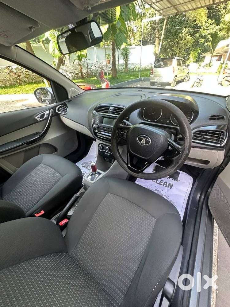Tata Tiago 1.2 Revotron Xza, 2018, Petrol
