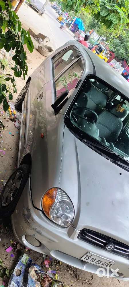 Hyundai Santro 2003  Zip Drive Petrol Well Maintained