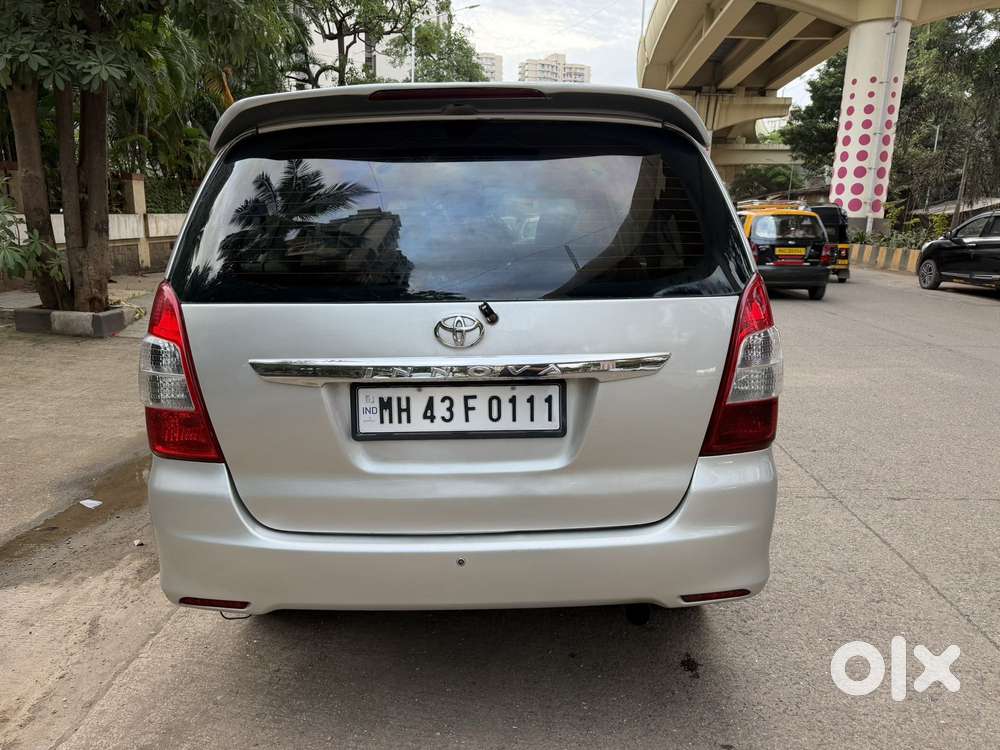 Toyota Innova 2.5 G (diesel) 8 Seater Bs Iv, 2005, Diesel