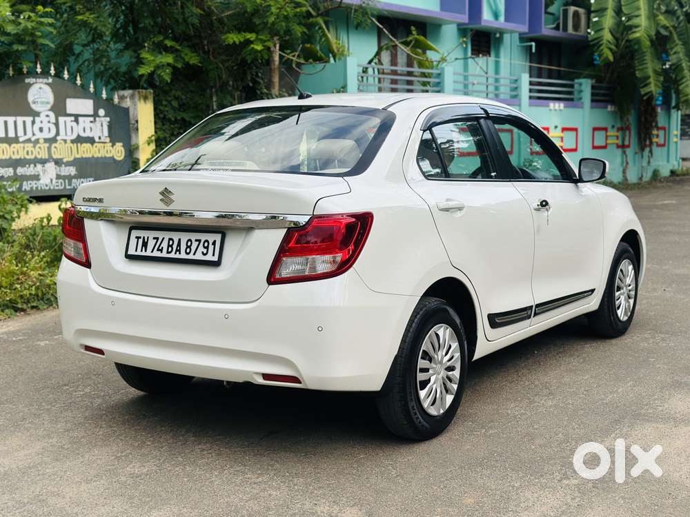 Maruti Suzuki Swift Dzire Vxi Optional, 2022, Petrol