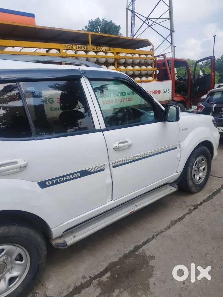 Tata Safari Storme 2018 Diesel