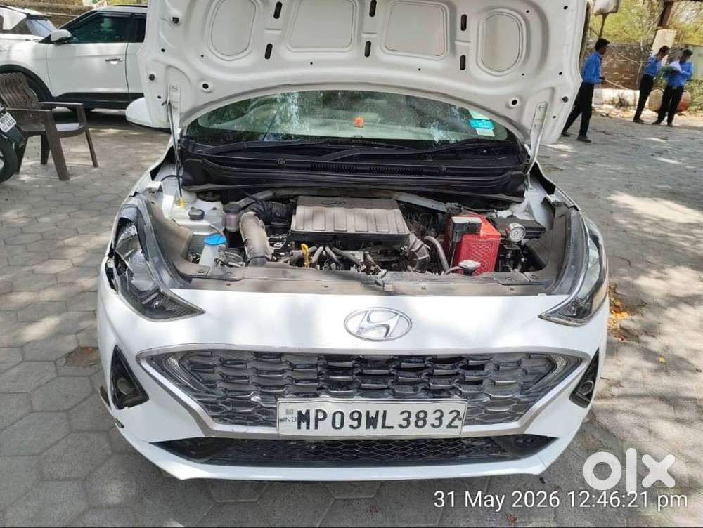 Hyundai Aura Cng Plus Petrol