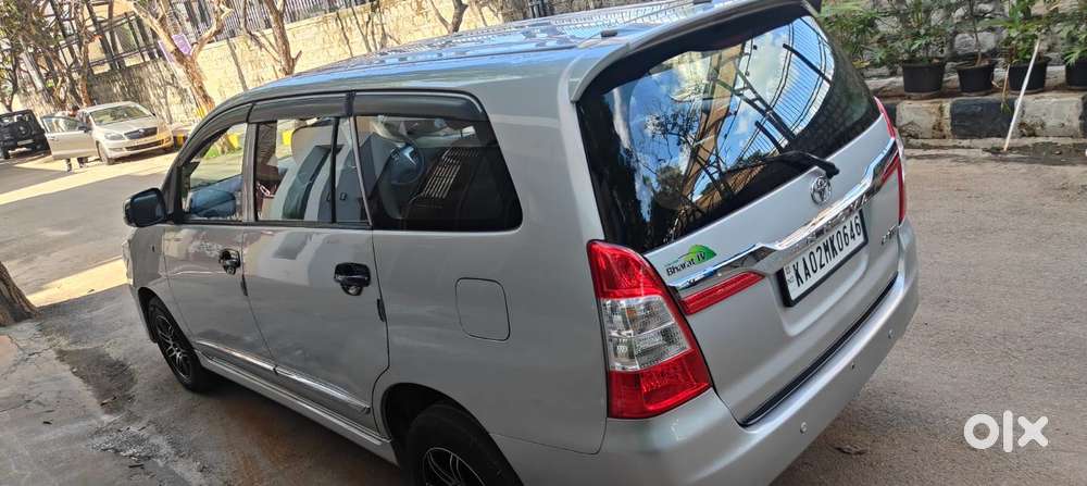 Toyota Innova 2.5 G (diesel) 8 Seater, 2014, Diesel
