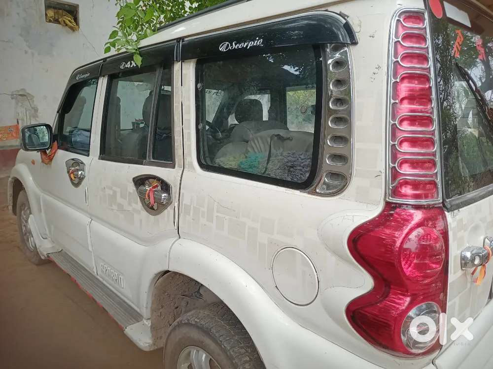 Mahindra Scorpio Classic 2013 Diesel 120000 Km Driven