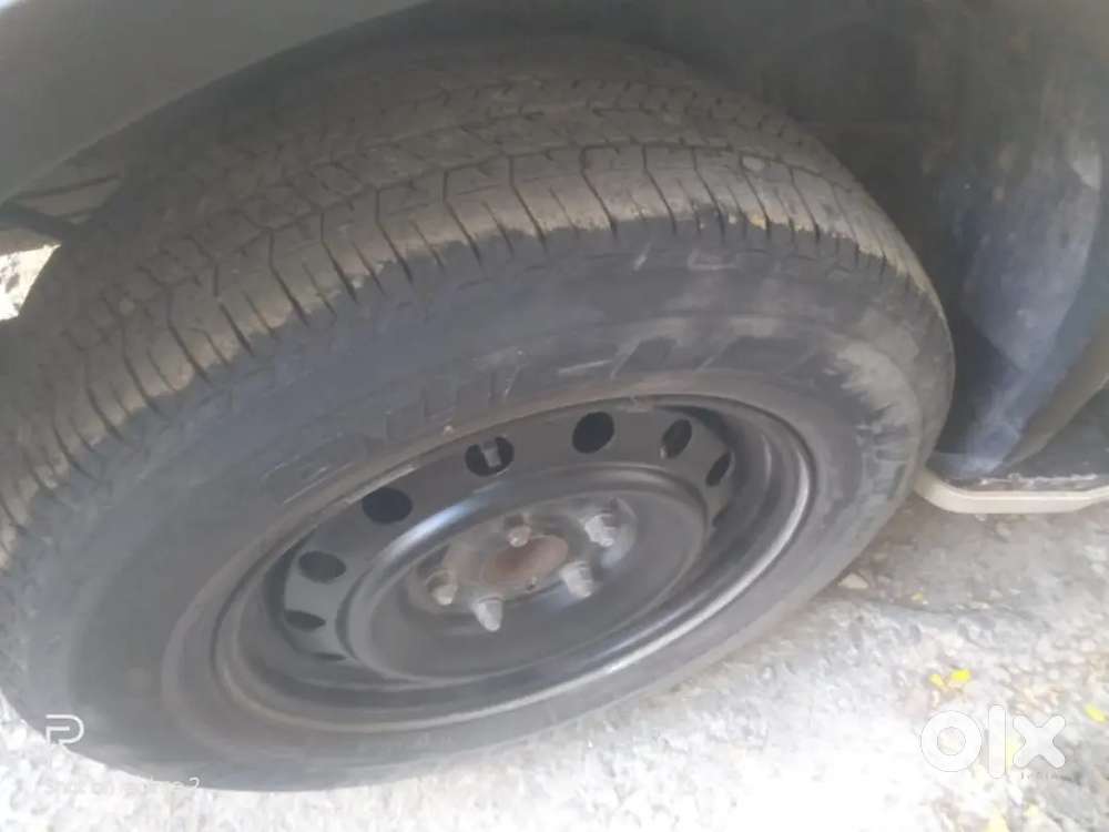 Mahindra Xuv500 2015 Diesel 80000 Km Driven