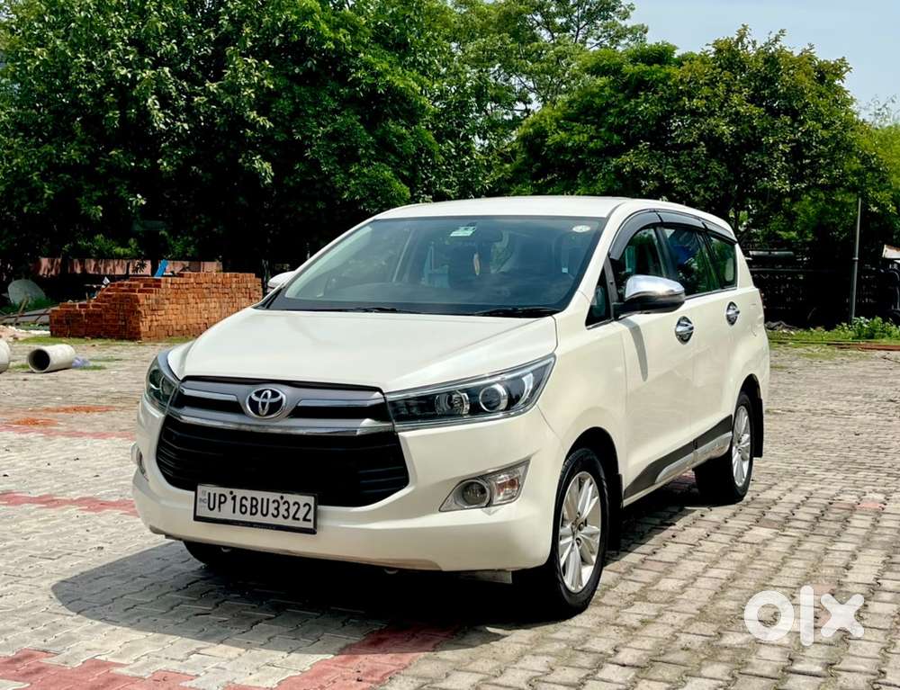 Toyota Innova Crysta Zx 7 Str Diesel (2018)