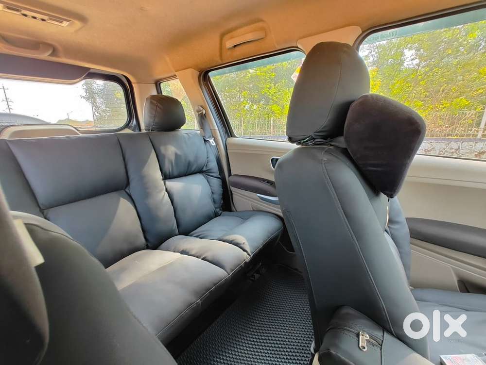 Mahindra Tuv 300 2015 Doctor Owned Self Driven