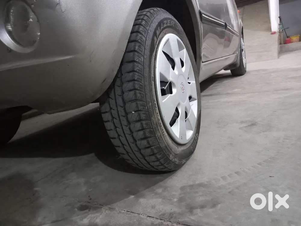 Well Maintained. Comes With A Stylish Color That Stands Out