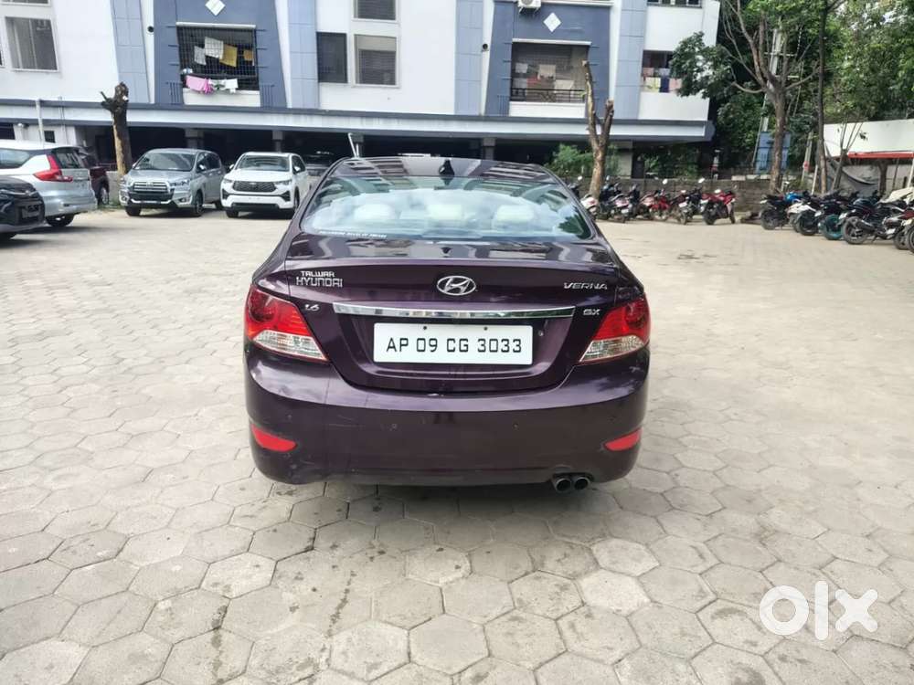 Hyundai Verna Fluidic 1.6 Crdi Sx, 2011, Diesel