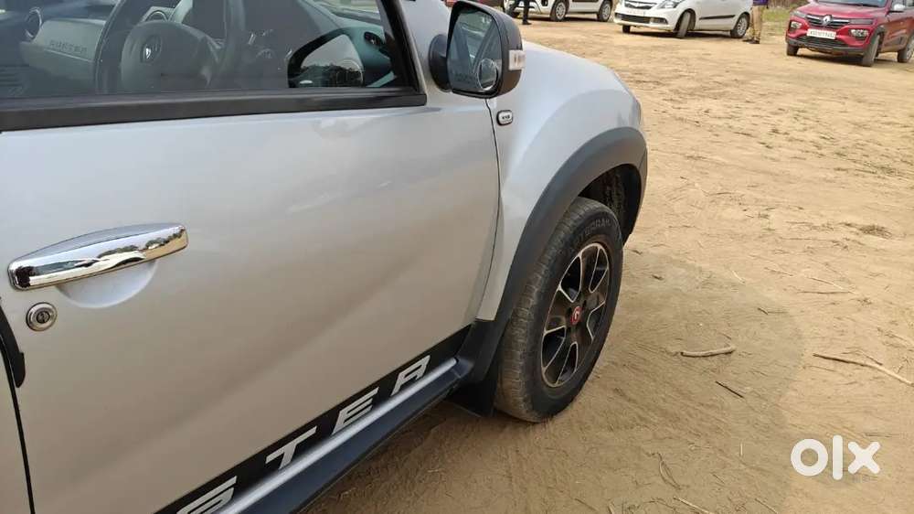 Top Model Duster Cvt In Very Good Condition