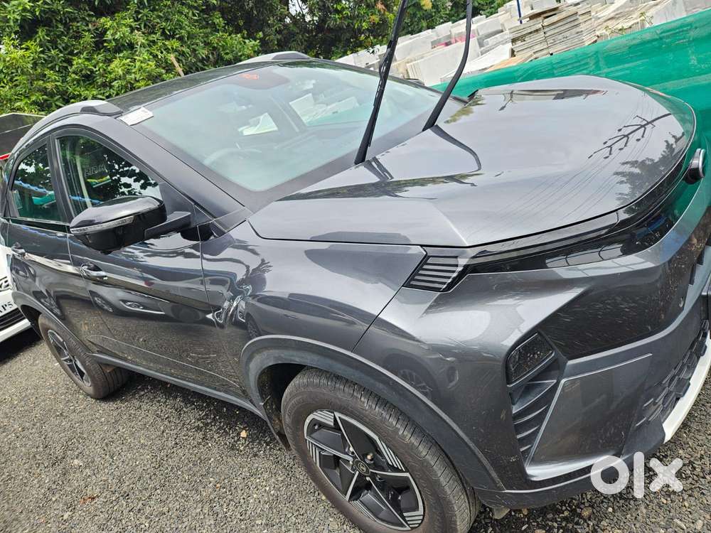 Tata Nexon 1.5 Revotorq Xm (s), 2024, Petrol