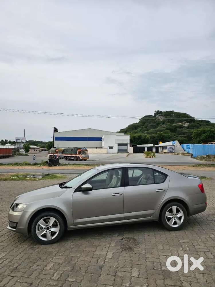 Skoda Octavia Ambition 2016 Petrol Automatic Dsg